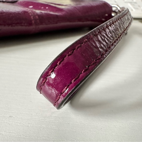 Coach Patent Leather large flap wallet wristlet - Picture 11 of 17